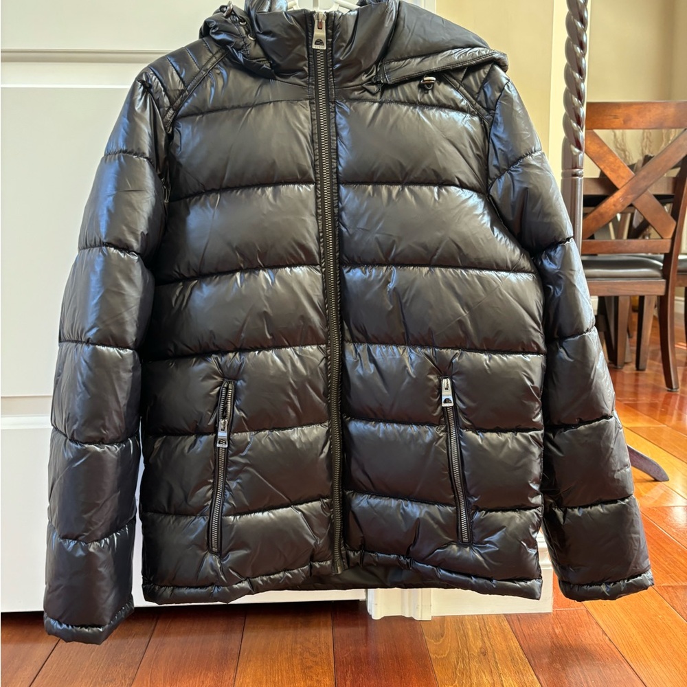 Guess Puffer Coat